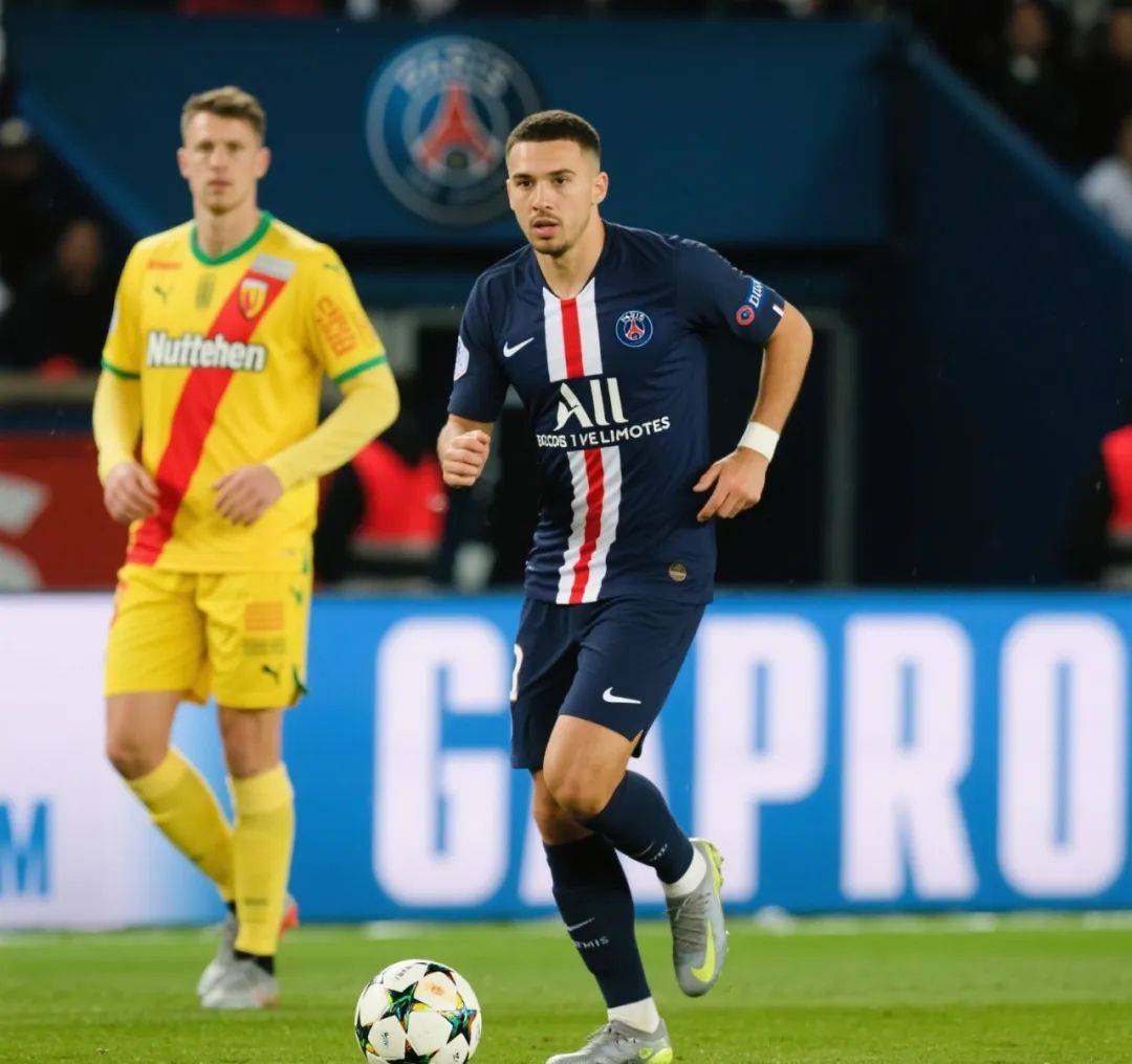 尼斯球星伤愈归队，带领球队逆袭法甲积分榜的简单介绍